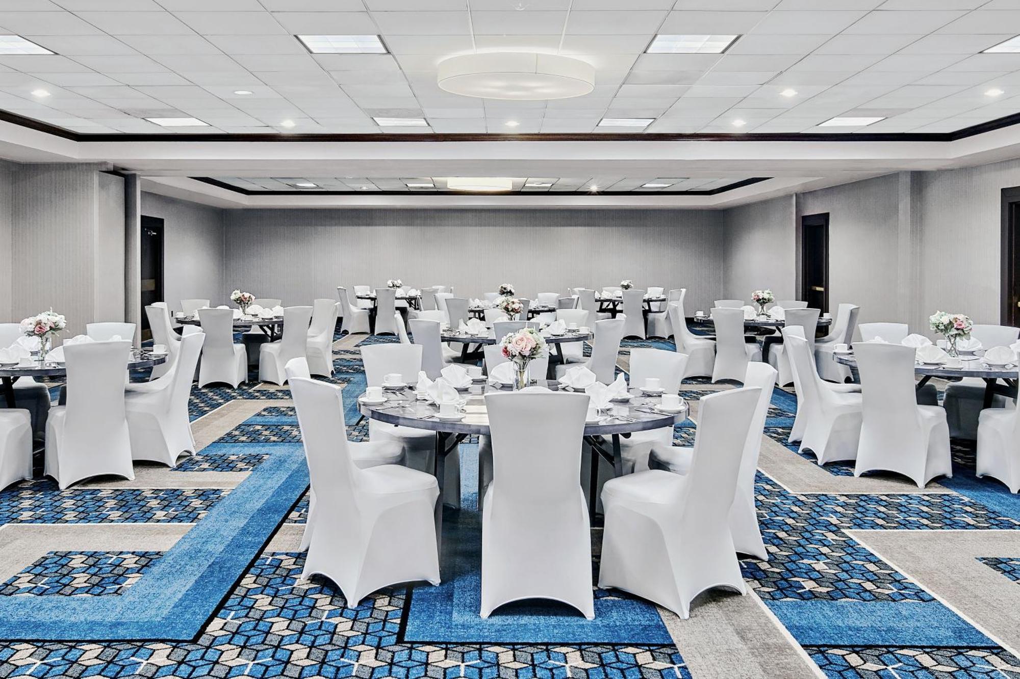 Four Points By Sheraton Richmond Airport Сендстон Екстер'єр фото