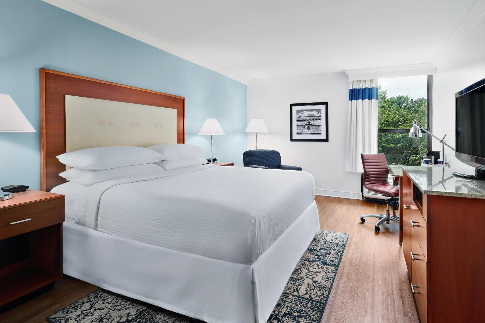 Four Points By Sheraton Richmond Airport Сендстон Екстер'єр фото